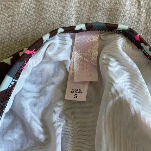 Victoria’s Secret swimsuit bikini - Picture 2 of 2